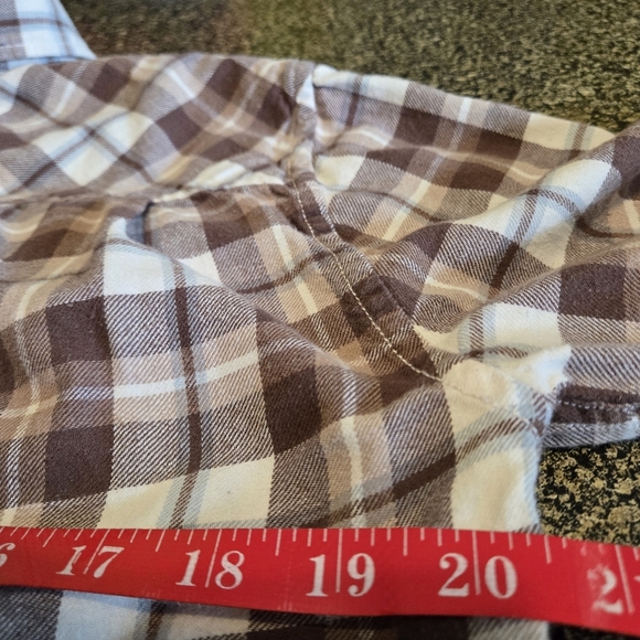 J. Peterman Company Plaid Flannel Shirt Button Up Long Sleeve 2 pkt Men size S - Picture 12 of 14